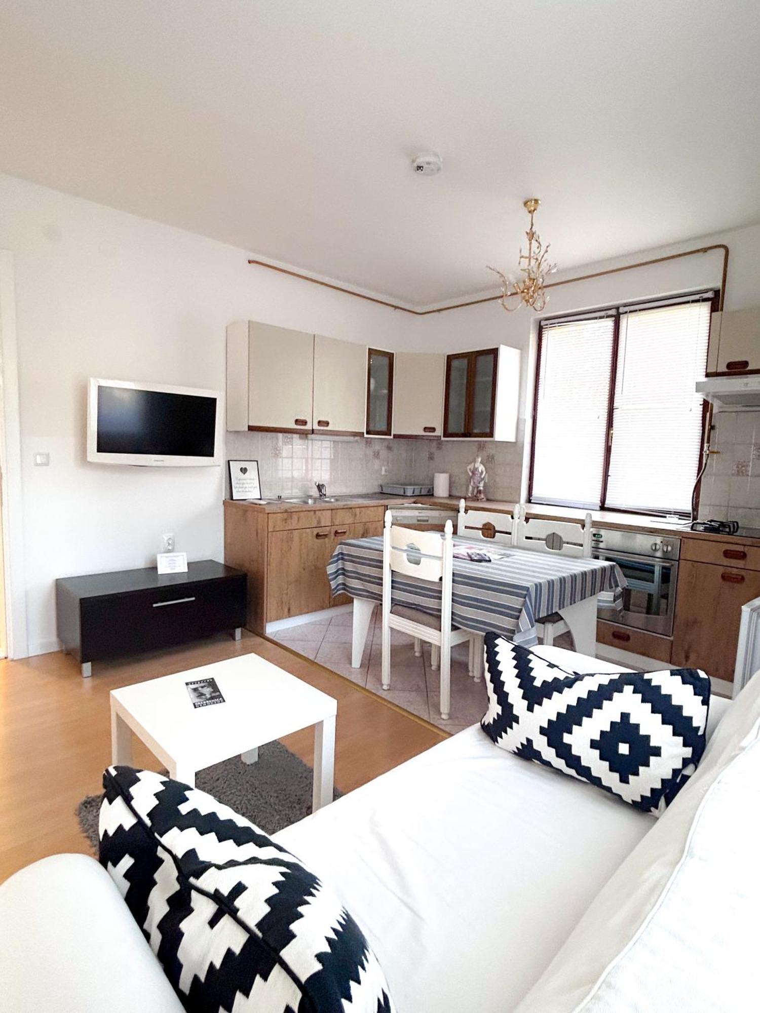 Apartments Diva Sarajevo Luaran gambar